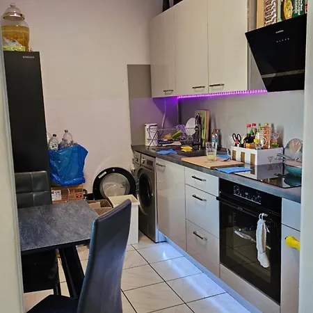 Doppelzimmer In Bilk-zentrum Dusseldorf
