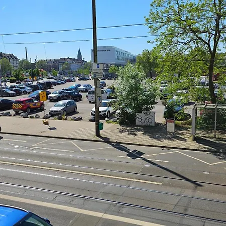 Doppelzimmer In Bilk-zentrum *